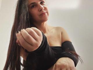 BrihanaCharlot Live Cam Porn - Photo 10/21