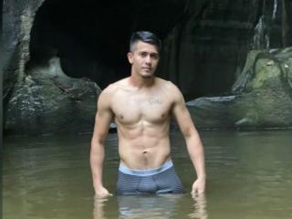 Watch Josephe live on cam at XLoveCam