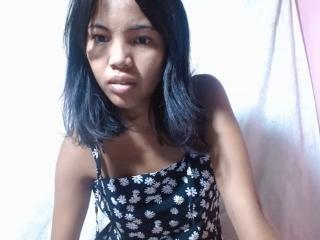 MickyHottieX live cam model at XLoveCam