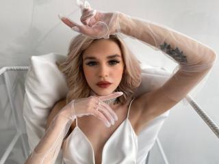 StellaMorgan Blowjob XXX Cams - Photo 5/5