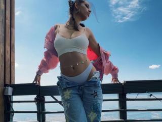 AlysaAngell Webcam Porno Live - Photo 16/21
