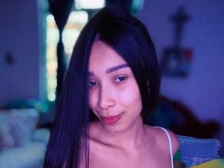 AprilSumer Webcam Porno Live - Photo 25/52