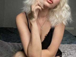 SashaSi Blowjob XXX Cams - Photo 10/10