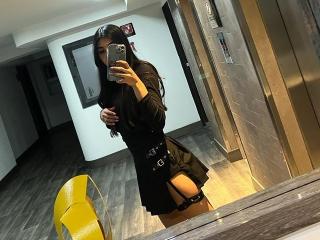 AdelineJhones Webcam Porno Live - Photo 15/21