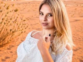AmaliaShine Webcam Porno Live - Photo 14/18