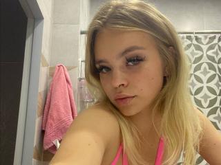 LillyFord Anal en Webcam Live - Photo 5/11