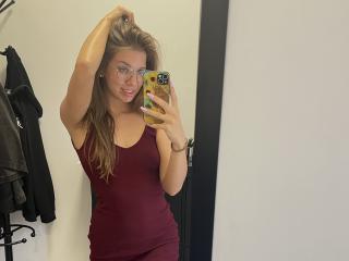 LeahFlirt Anal Livecam - Photo 11/16