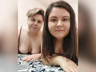 BeckyAndEllen Live Cam Porn - Photo 12/21