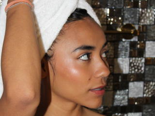 SophieDenisee Blowjob XXX Cams - Photo 19/21