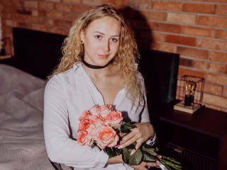 CatrinGold Webcam Sexe Direct - Photo 4/13