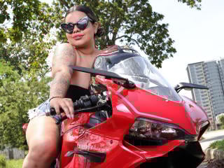 JulianaSousa Show Porno en Live - Photo 203/878