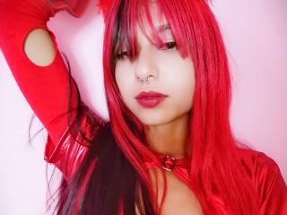 Watch  EvelynMistri live on cam at XLoveCam