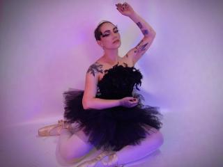 LuciaPerth Anal en Webcam Live - Photo 22/76