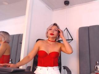 SallomeJuls Blowjob XXX Cams - Photo 14/88