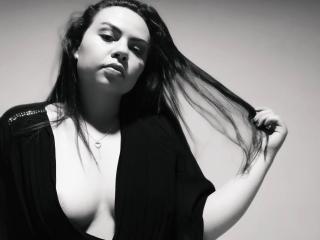 ElenaHuntress Seins Liveshow - Photo 19/41