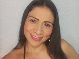 LetySquirt live cam model at XLoveCam