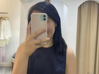 SellyK live cam model at XLoveCam