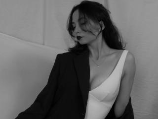 NicolePlay Pussy Video Webcam - Photo 7/12