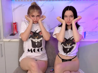 EvaMary Boobs Liveshow - Photo 15/17