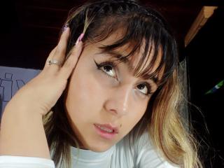 ZharaXZhara MILF Live - Photo 10/12