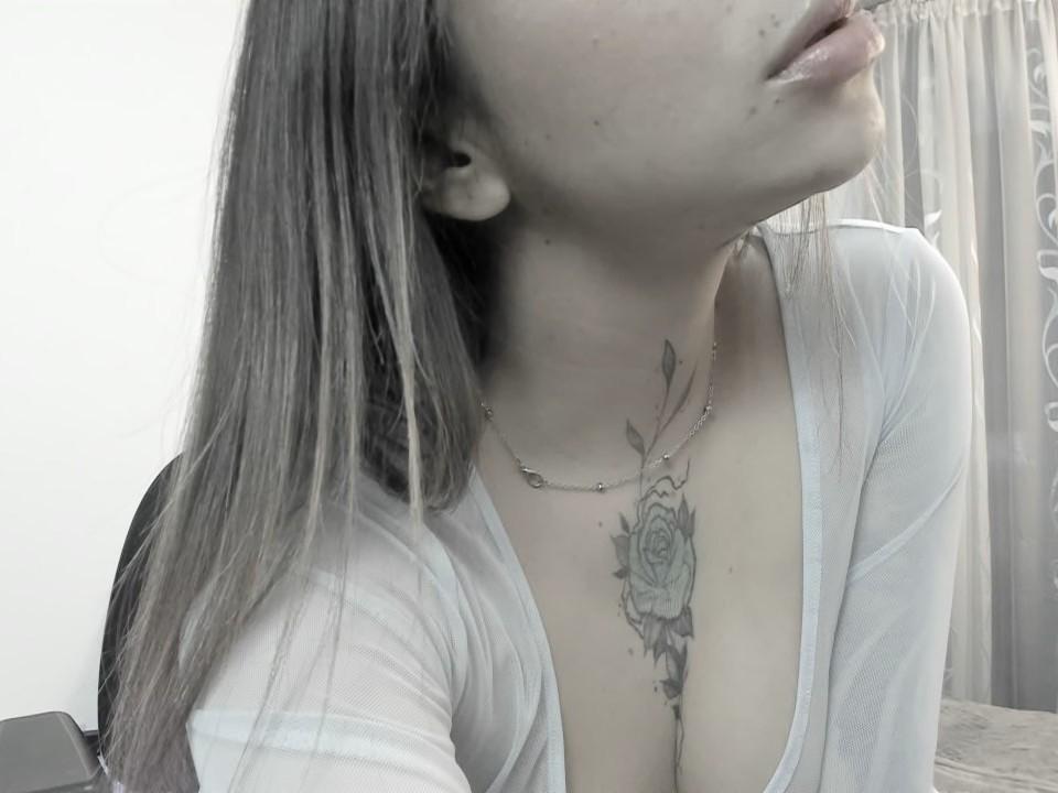 KathyM — live cam photo 1