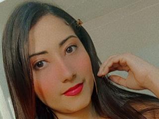 AlessandraMackaleng Webcam Porno Live - Photo 6/29