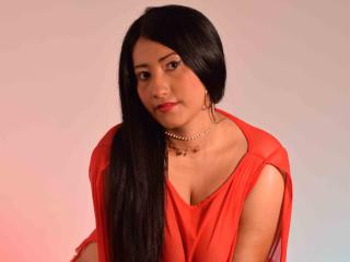 AlessandraMackaleng Webcam Porno Live - Photo 8/29