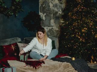 SofiaLux Blowjob XXX Cams - Photo 129/374