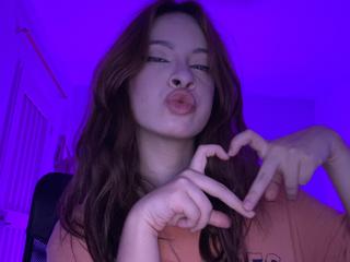 MadeleineBlack Hot Liveshows - Photo 7/21