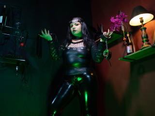 DominatrixMarla Amateur Live Webcam - Photo 4/290