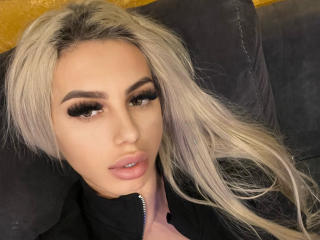 LisaaKiraa Anal en Webcam Live - Photo 17/21