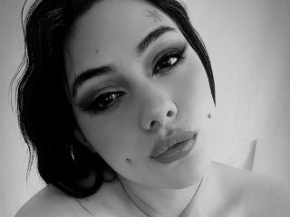 CaramelBaile Webcam Sex Direct - Photo 15/17