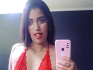 LuciaMiler Anal en Webcam Live - Photo 35/42