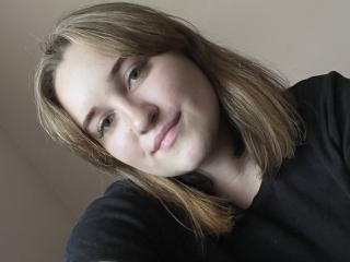 LovelyCharlotte Anal en Webcam Live - Photo 12/13