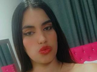 LuciaMiler Anal en Webcam Live - Photo 38/42