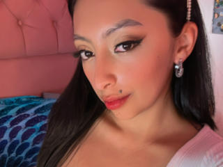 Zdiablaz MILF Live - Photo 7/17