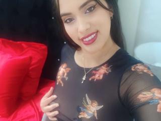 LuciaMiler Anal en Webcam Live - Photo 39/42