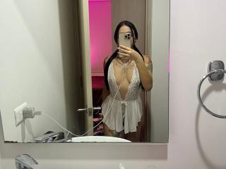 SofiaBlossom Blowjob XXX Cams - Photo 49/50