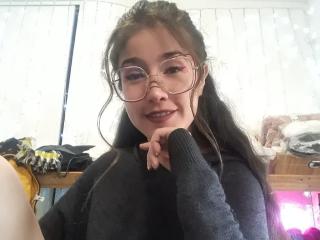 AliceMiz Webcam Porno Live - Photo 9/23