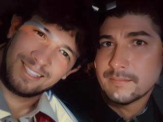 PeterAndjhon live cam model at XLoveCam