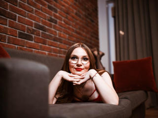 EllyBrune Boobs Liveshow - Photo 7/21