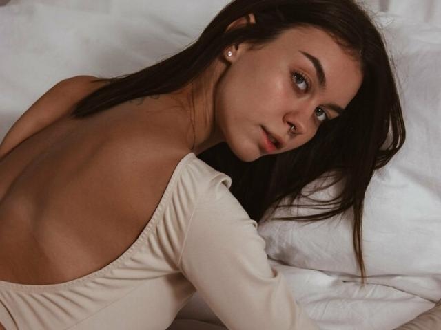 GloryJasmine — live cam photo 6