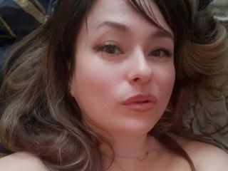 AprilJustina Webcam Porno Live - Photo 5/8