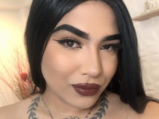 Watch  Emperatris live on XLoveCam