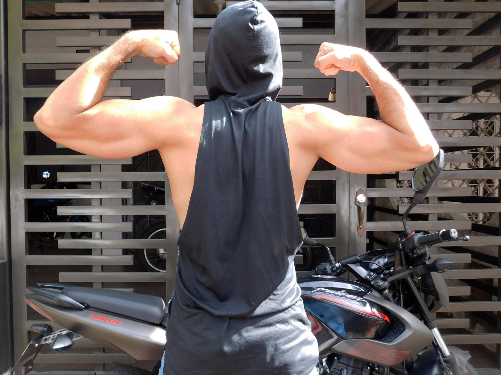 AresMuscle 18