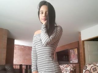 Watch AlisonGray69 live on cam at XLoveCam