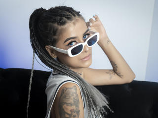 MichelleBenett Hot et Sexy Liveshow - Photo 13/531
