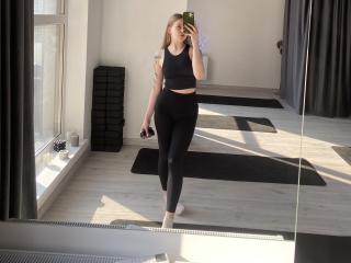 AngellVi Webcam Porno Live - Photo 5/6