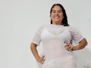 AngelinaJones Webcam Porno Live - Photo 37/68