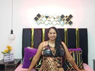 AngelinaJones Webcam Porno Live - Photo 46/68